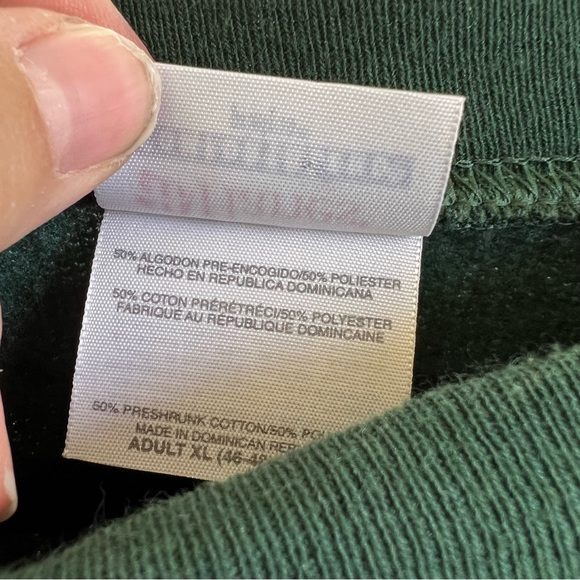 Vintage Forest Green This Grandma is for Hugging Embroidered Sweatshirt XL - Picture 5 of 5